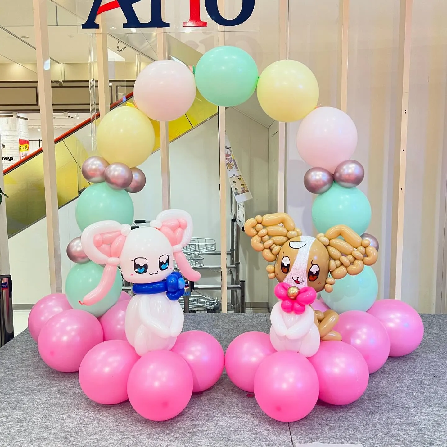 超・大規模auイベント！アリオ上尾でバルーン実施中！